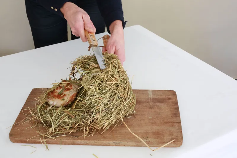 Découpe de Pascale Lorain en salle ! — Plat du restaurant Le Pastel Toulon