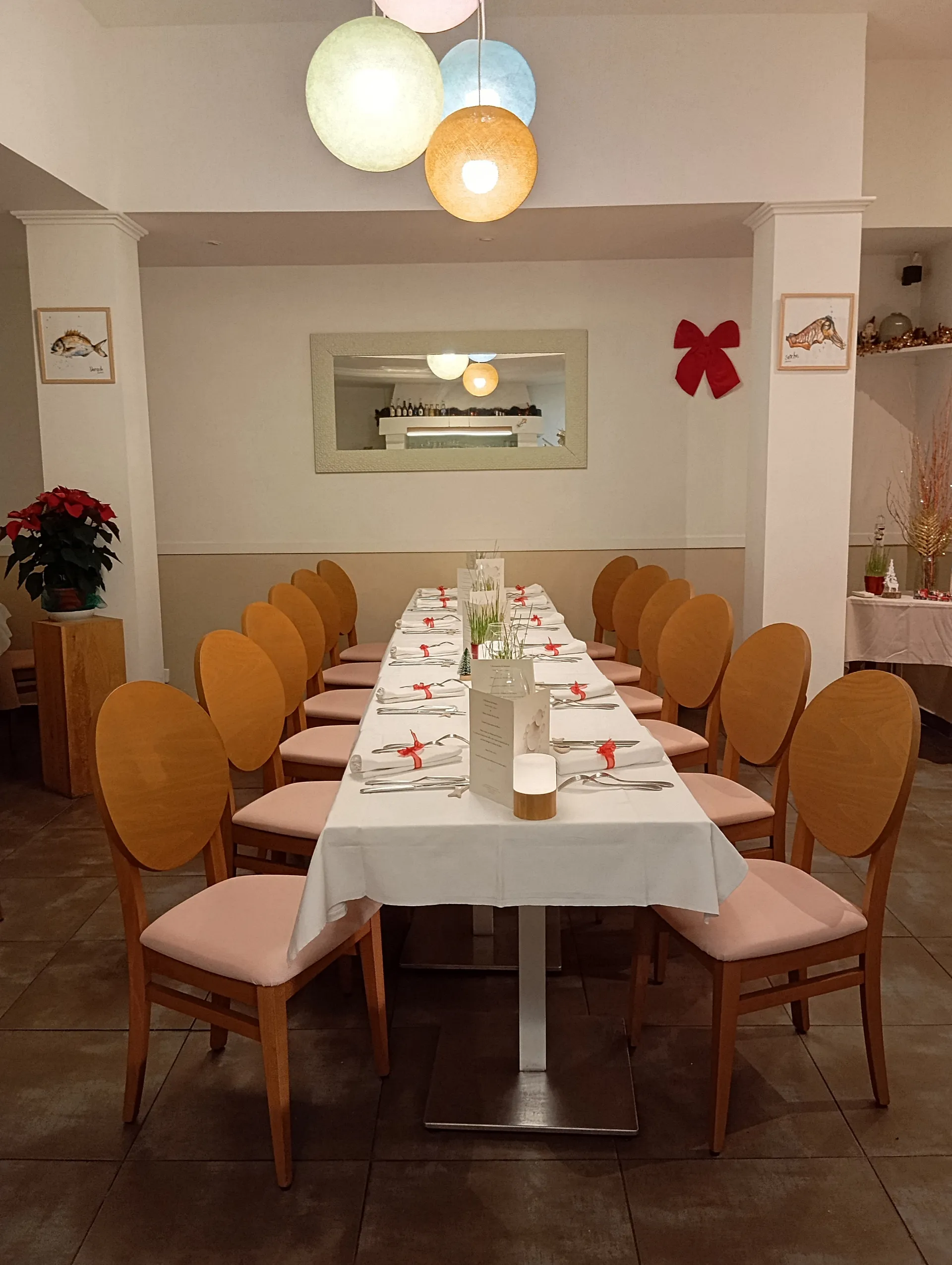 Salle du restaurant Le Pastel Toulon — IMG_20260306_014924